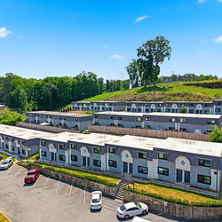 exterior view at Commons at Camp Creek